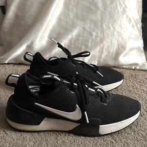 Black Nike Woman shoe size 9